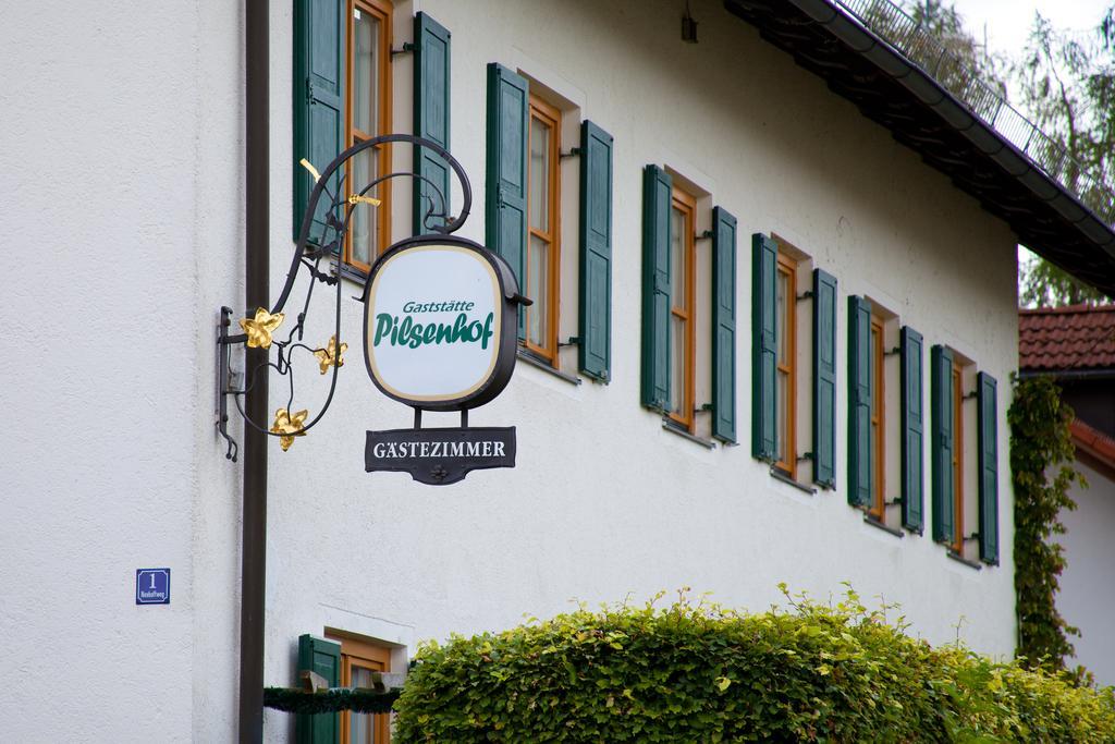 Landgasthof Pilsenhof Entenbraterei Hechendorf am Pilsensee Exteriör bild